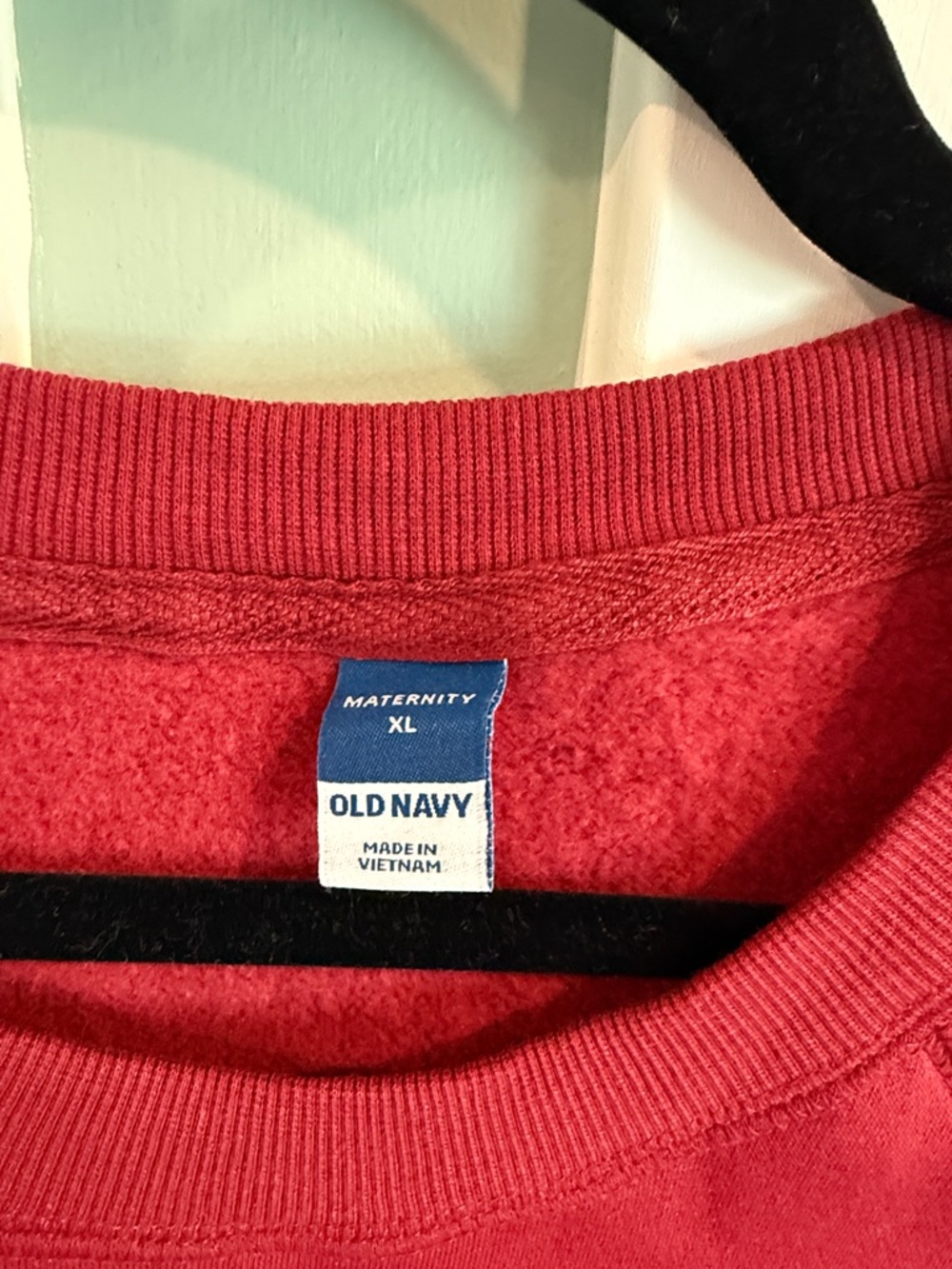 NWOT Old Navy Maternity Red Crewneck Women’s Sweatshirt - Picture 2 of 3